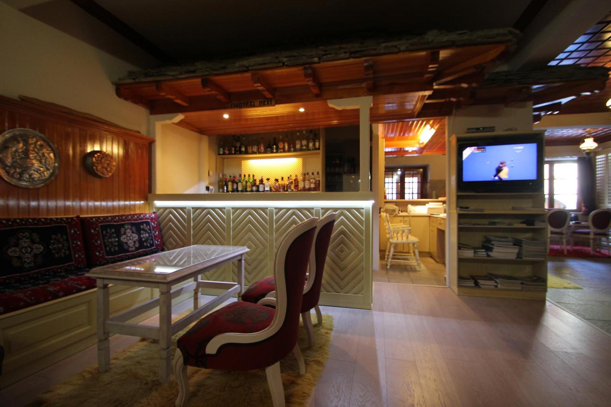 Hotel Olympic Metsovo Exterior photo